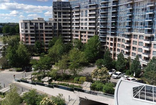 952-23 Cox Blvd, Markham, ON, L3R7Z9 | Card Image