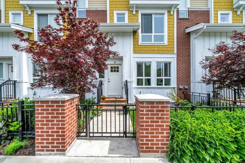 16-16561 17a Ave, Surrey, BC, V3Z1J3 | Card Image