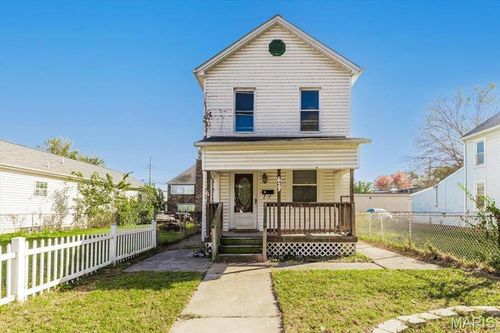 627 Benton St, Valley Park, MO, 63088-1805 | Card Image