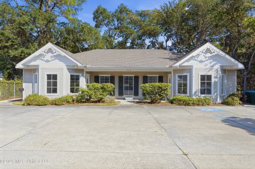 d-2170 E Pass Rd, Gulfport, MS, 39507-3864 | Card Image