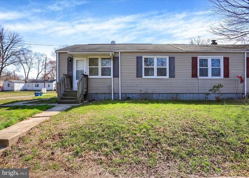 70 Swan St, ABERDEEN, MD, 21001-3832 | Card Image