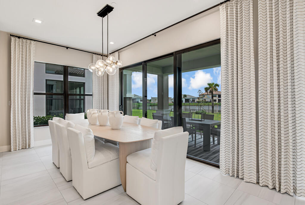 Residential in Palm Beach Gardens 3
