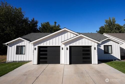 1-1037 Se Date Ave, College Place, WA, 99324-1636 | Card Image