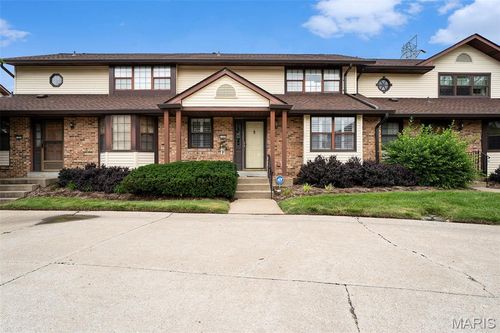 1337 Snapdragon Ct, Saint Louis, MO, 63146-4364 | Card Image
