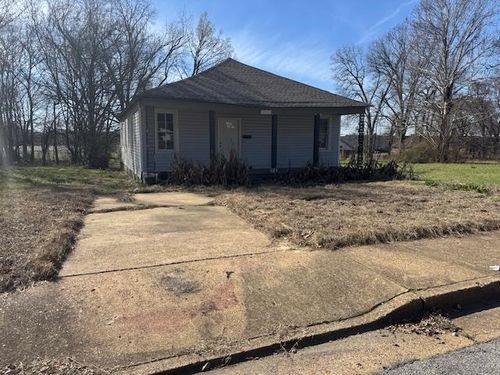 115 E Dempster Ave, Memphis, TN, 38109-2535 | Card Image