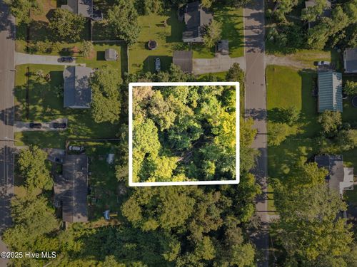 23-2130 Wisteria Dr, Wilmington, NC, 28401-7321 | Card Image