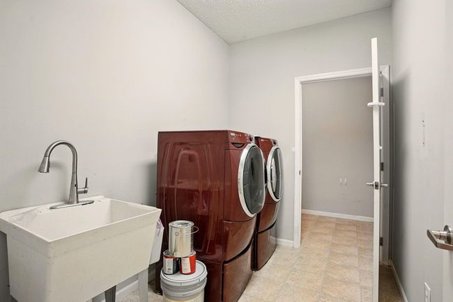 6214 Brickside Dr, Condo with 2 bedrooms, 2 bathrooms and null parking in New Albany OH | Image 14