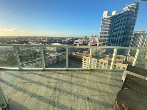2314-1900 N Bayshore Dr, Miami, FL, 33132-3012 | Card Image