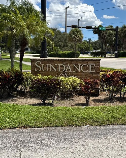 apt-5101-2866 S University Dr, Davie, FL, 33328-1451 | Card Image