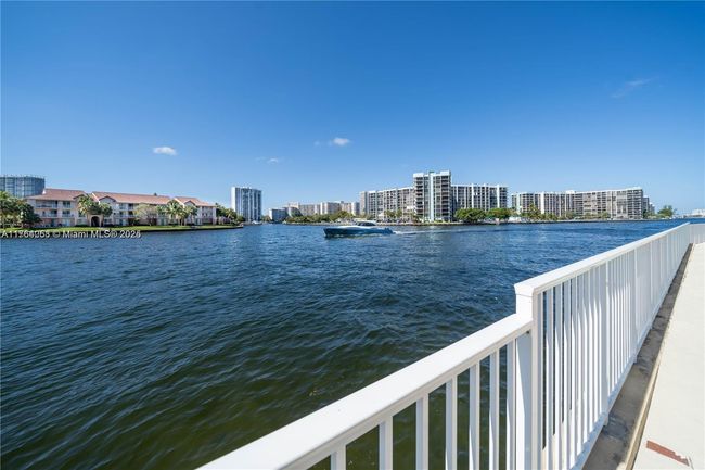 APT-508 - 3800 S Ocean Dr, Condo with 1 bedrooms, 2 bathrooms and null parking in Hollywood FL | Image 45