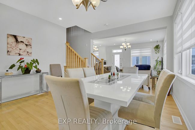 2021 Elevation Rd, House attached with 3 bedrooms, 3 bathrooms and 2 parking in Nepean ON | Image 5