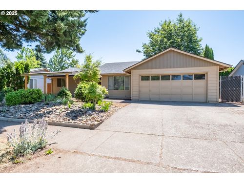 2006 Summercrest Dr S, Salem, OR, 97306-2303 | Card Image
