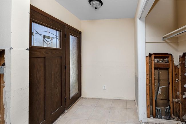 Entry | Image 8