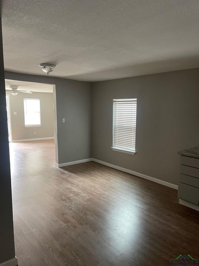 215 Draw St, House other with 4 bedrooms, 2 bathrooms and null parking in Marshall TX | Image 7