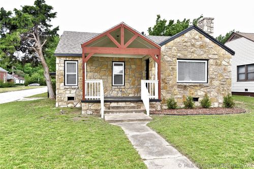 2104 N Boston Pl, Tulsa, OK, 74106-3617 | Card Image