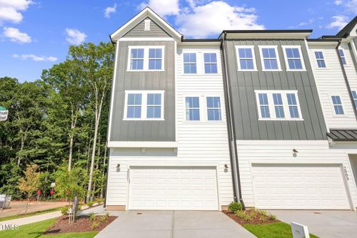 2025 Trident Maple Ln, Chapel Hill, NC, 27517-4118 | Card Image