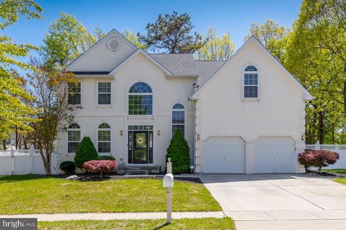 8 Duchess Dr, SICKLERVILLE, NJ, 08081-5653 | Card Image