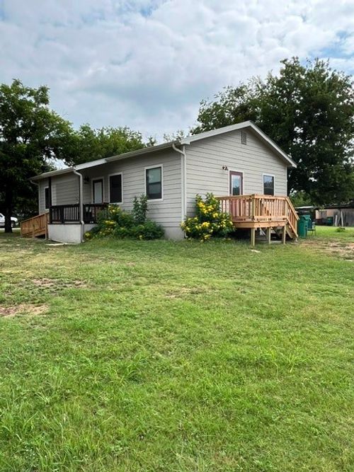 1310 Mesquite St, Goldthwaite, TX, 76844-2334 | Card Image