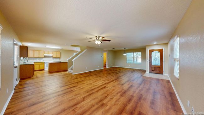 117 Foxglove Pass, House other with 3 bedrooms, 3 bathrooms and null parking in Cibolo TX | Image 4