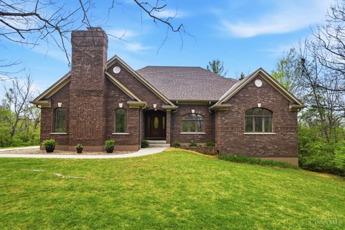 5739 Squirrelsnest Ln, Cincinnati, OH, 45252-1029 | Card Image