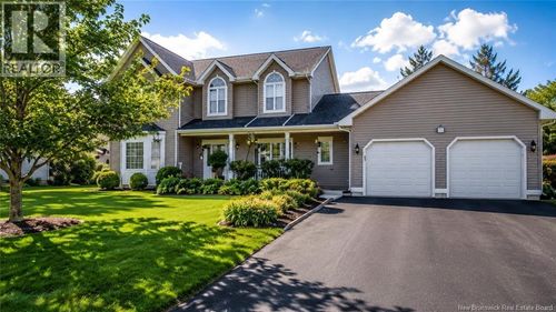 32 Vanessa Crt, Riverview, NB, E1B4W7 | Card Image
