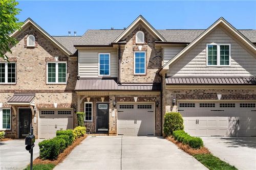 661 Nikyle Cir, High Point, NC, 27265-8377 | Card Image