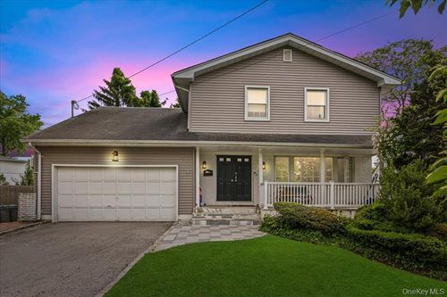 1127 Fordham Ln, Woodmere, NY, 11598-1015 | Card Image