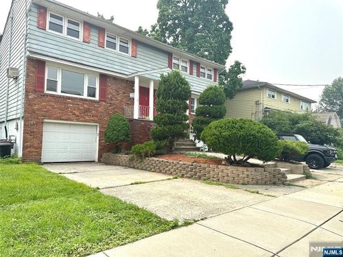 49 Maiden Ln, Little Ferry, NJ, 07643-2112 | Card Image