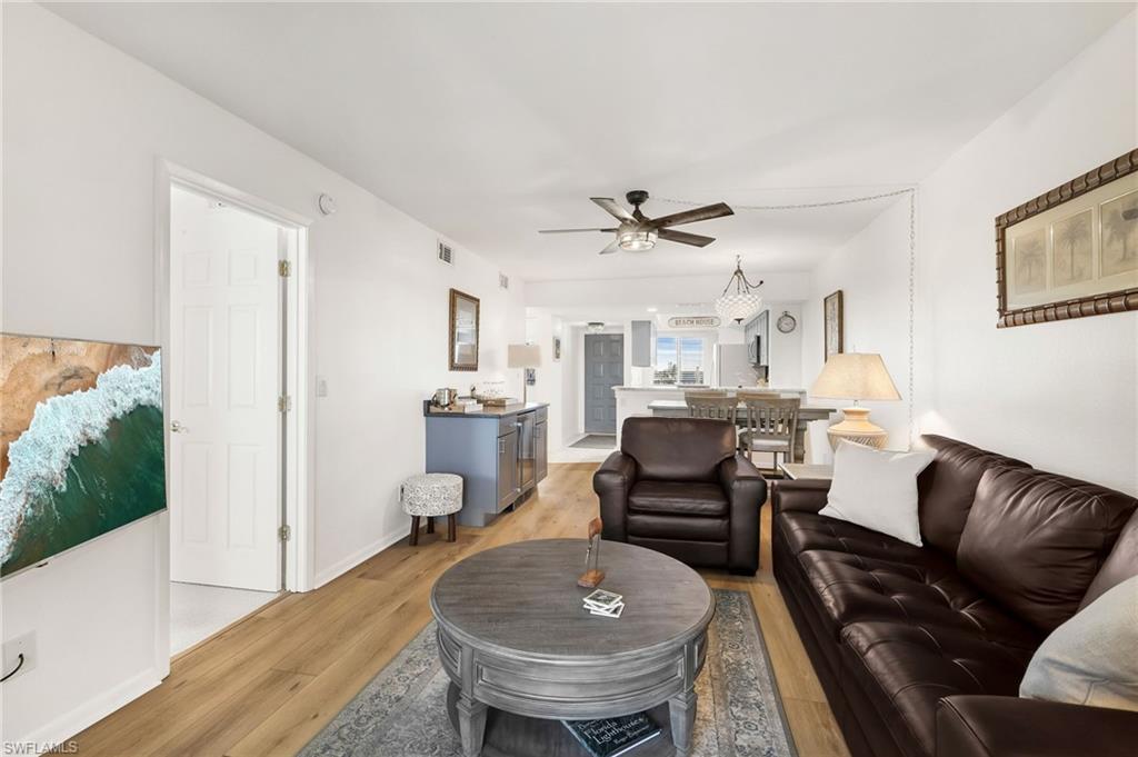Residential in FORT MYERS BEACH 4