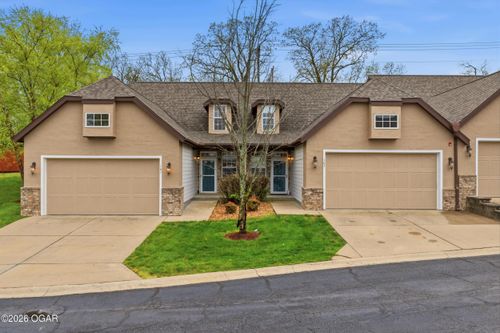 101 Residence Ln, Branson, MO, 65616-4088 | Card Image