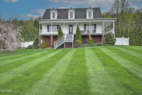 120 Sunnyfield Dr, Blountville, TN, 37617-3465 | Card Image