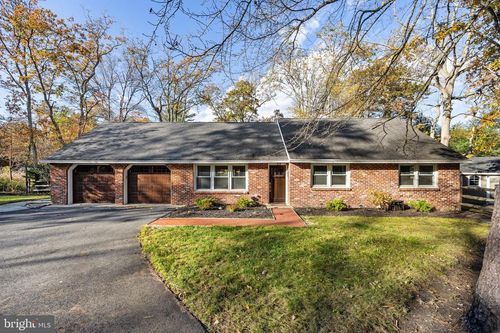 155 Tuckerton Rd, Medford Lakes, NJ, 08055-1370 | Card Image