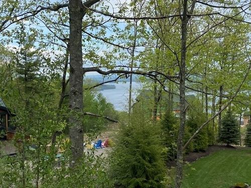 63 Lighthouse Clfs, Laconia, NH, 03246-1832 | Card Image