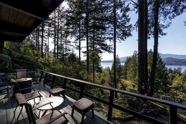 886 Schooner Lane, House other with 3 bedrooms, 1 bathrooms and 2 parking in Bowen Island BC | Image 19