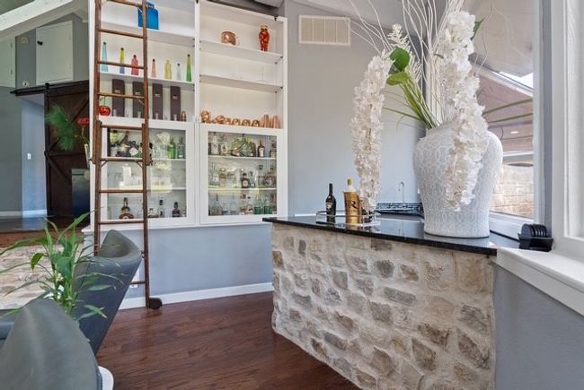 13204 Onion Creek Dr, House other with 3 bedrooms, 3 bathrooms and null parking in Manchaca TX | Image 6