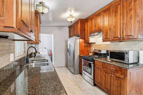 1097 Wayside Ave, El Cajon, CA, 92021 | Card Image