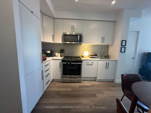 2807-5180 Yonge St, North York, ON, M2N0K5 | Card Image