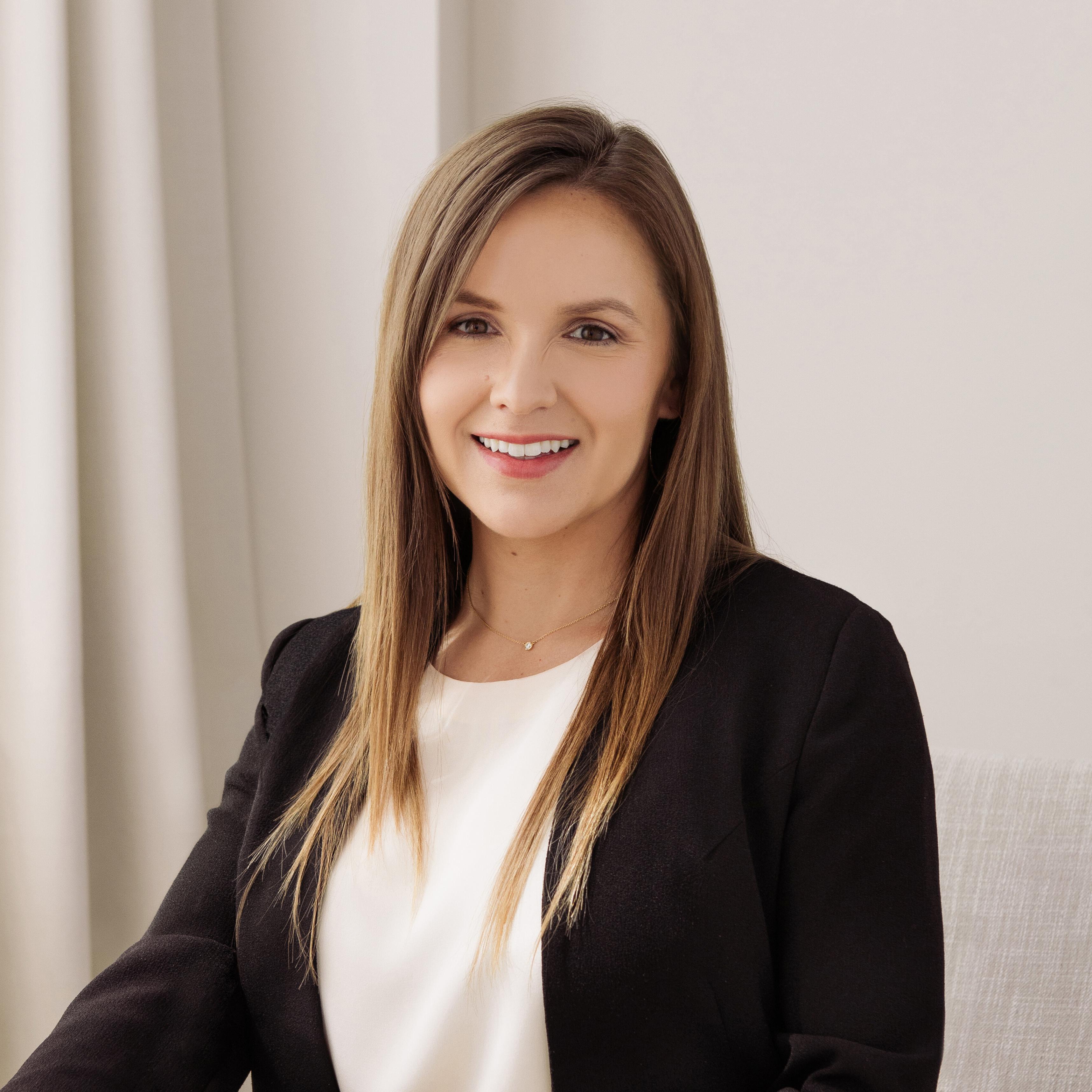 Claudia Bravo