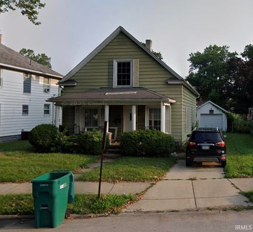 918 W 4th St, Mishawaka, IN, 46544-1736 | Card Image