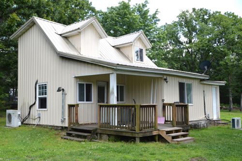 20881 Lawrence 2052, Everton, MO, 65646-8246 | Card Image