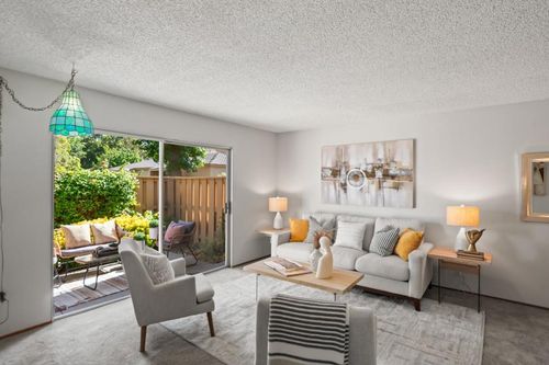 apt-26-125 Connemara Way, Sunnyvale, CA, 94087-3221 | Card Image