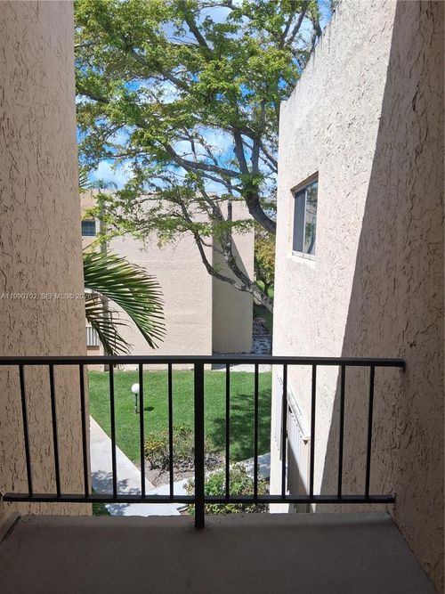345e-8401 Sw 107th Ave, Miami, FL, 33173-4344 | Card Image