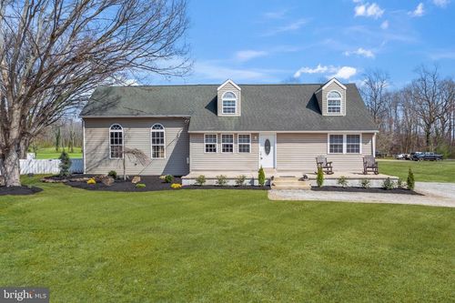 816 Springtown Rd, GREENWICH, NJ, 08323-2201 | Card Image