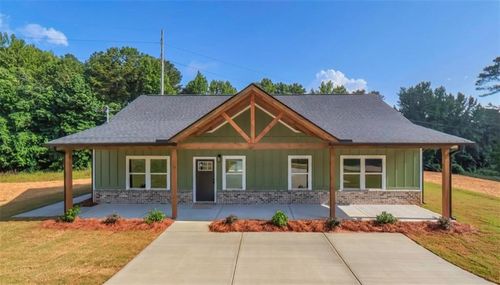 1116 Whispering Hills Dr, Bremen, GA, 30110-2258 | Card Image