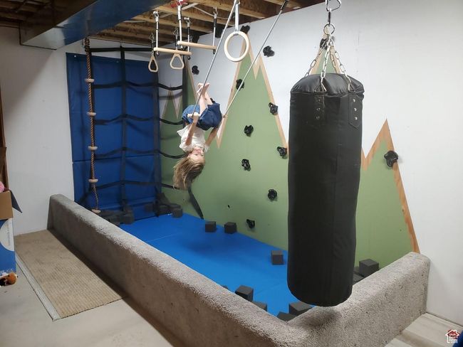 Interior space | Image 32