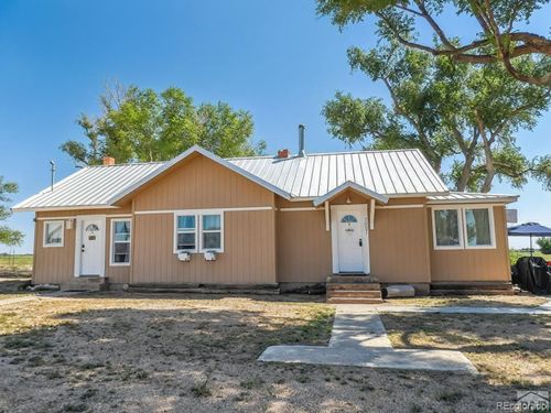 7651 State Highway 194, Las Animas, CO, 81054-9406 | Card Image