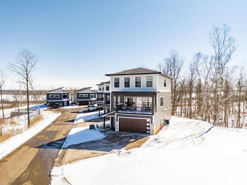 121 Kayak View Court, Duluth, MN, 55808 | Card Image