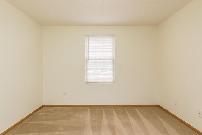5975 Pennington Creek Dr, Condo with 3 bedrooms, 3 bathrooms and null parking in Dublin OH | Image 35