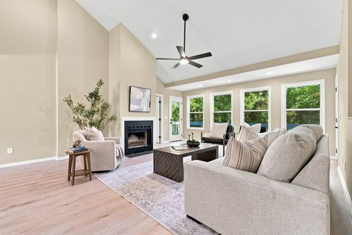 1228 Brenner Dr, Nashville, TN, 37221-3334 | Card Image