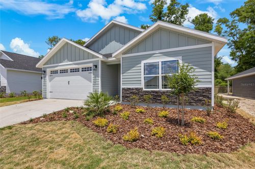 1075 Sw 66th Ter, GAINESVILLE, FL, 32607-0011 | Card Image